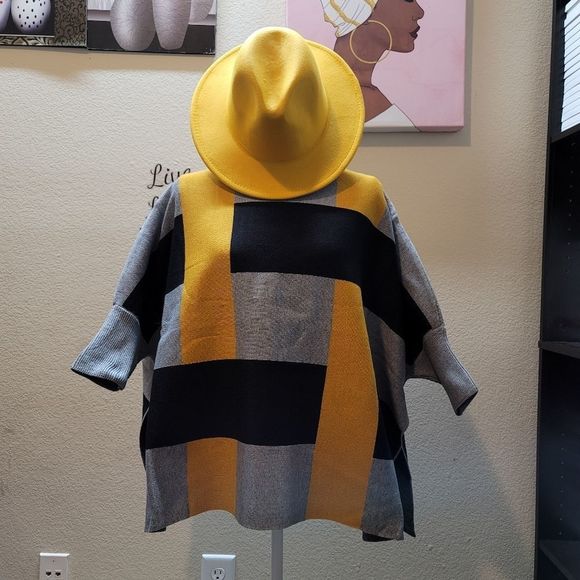 Stylish Soft Cozy Poncho - Picture 13 of 17